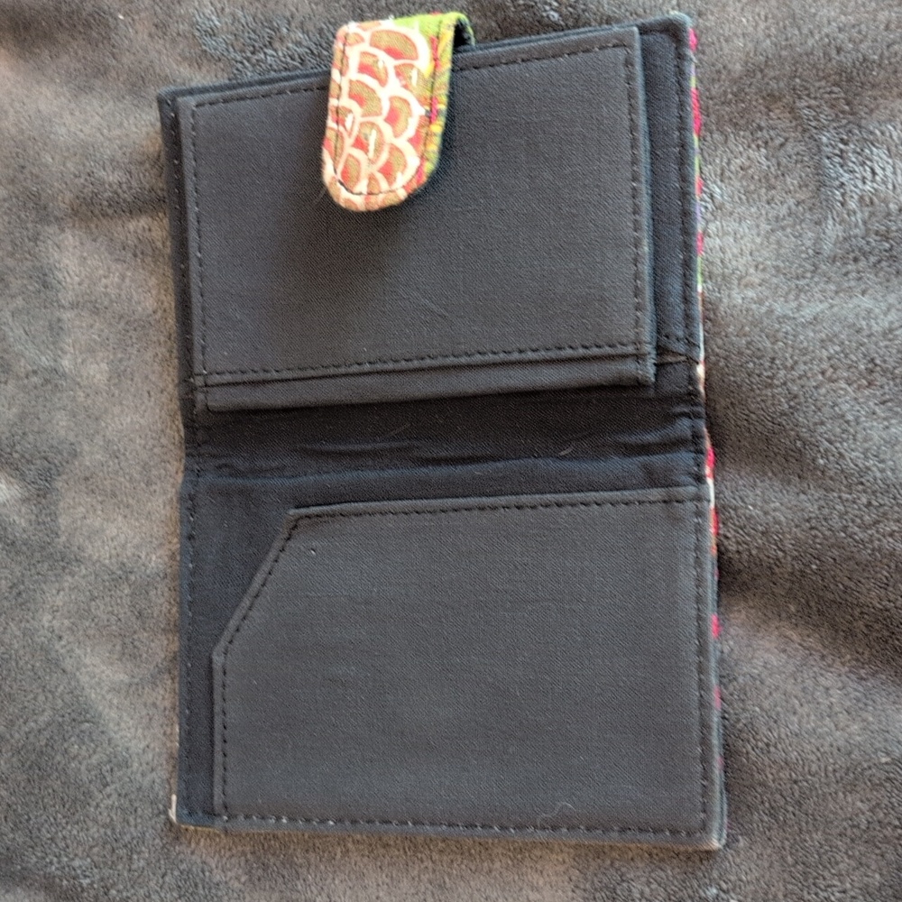 World Market Wallet - Picture 2 of 6